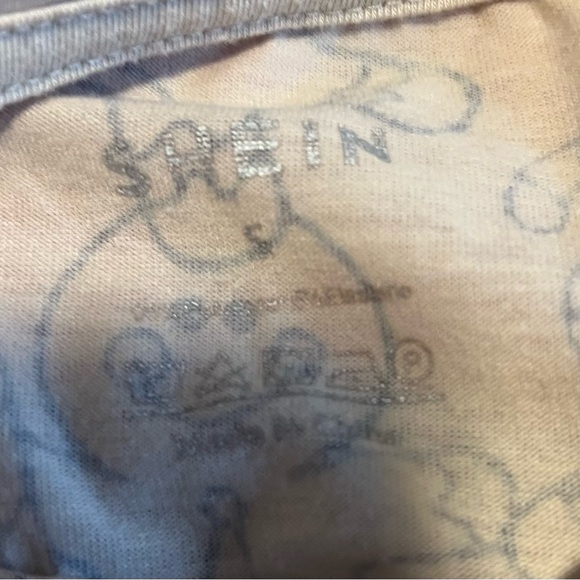 NWOT SHEIN 4 piece bundle. 2 holiday tshirts & 2 pastel color skirts (size 4/s) - Picture 6 of 15